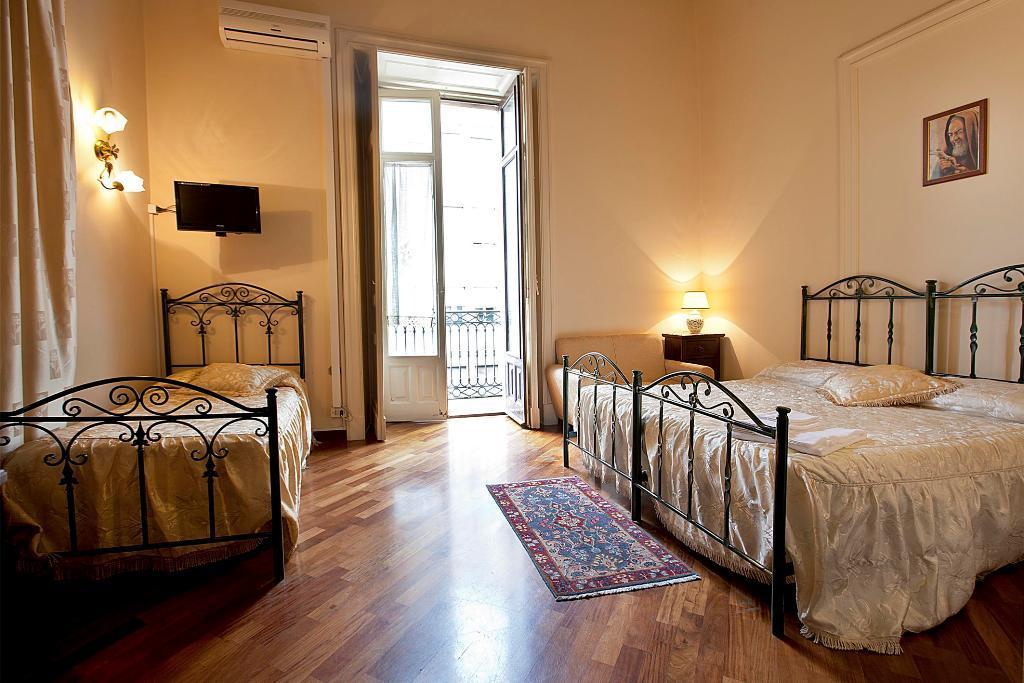 B&B Alba Κατάνια Εξωτερικό φωτογραφία